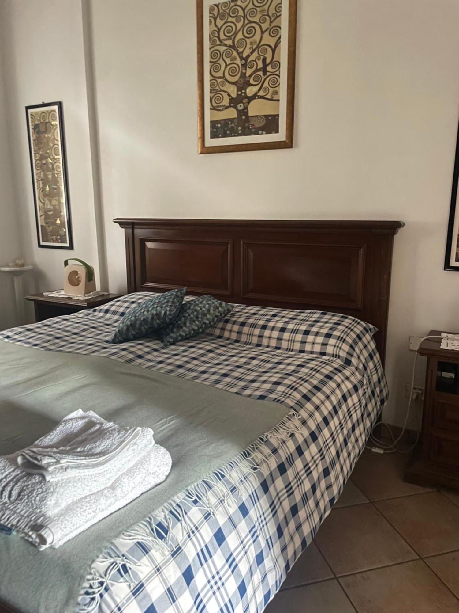 Il Giardino Di Emilia - Intero Appartamento In Villa Con Giardino Privato E Piscina Estiva Pontirolo Nuovo Esterno foto